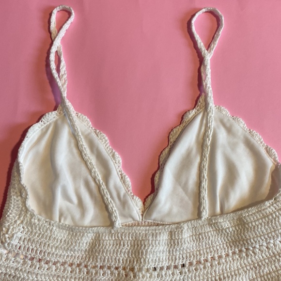 ✨BRAND NEW✨ GARAGE WHITE CROCHET TOP - Picture 5 of 7